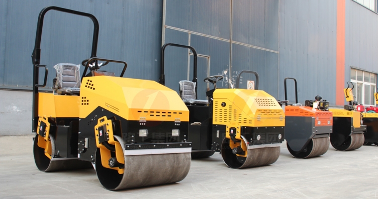 918博天堂集团详解压路机选购要领